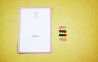 Rozklad čísel do 10 | Přiřazovací karty + 3D modely | Ukázka řešení úkolu vedle karty